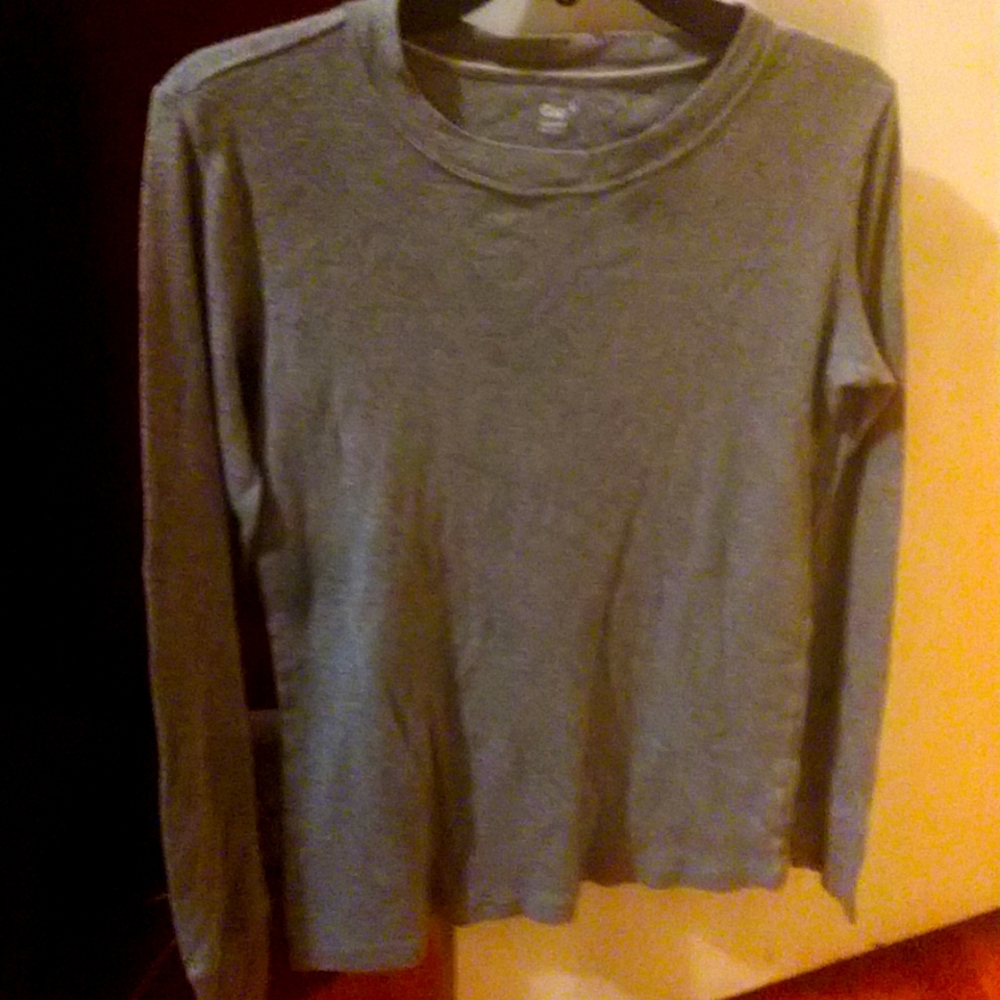 GAP Super Soft Long Sleeve Woman's Size M